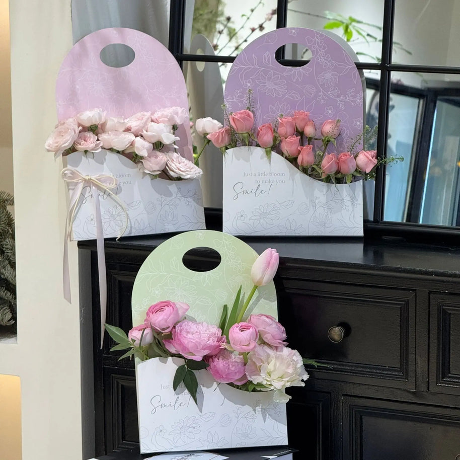 "Smile" Flower Bouquet Gift Bag (5 pcs) - Prismribbons