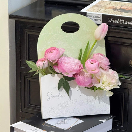 "Smile" Flower Bouquet Gift Bag (5 pcs) - Prismribbons